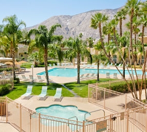Vintage Clothing Stores in Los Angeles with Mom historical novelDays Inn Palm Springs pool Vintage Clothing Stores in Los Angeles with Mom